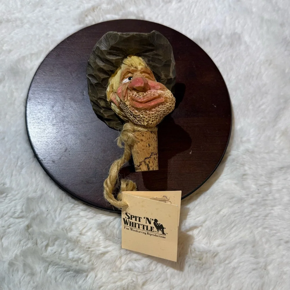 NWT-Spit ‘N’ Whittle S13 Levi Druelslinger bottle stopper